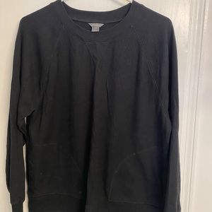 Eddie Bauer thermal with pockets
